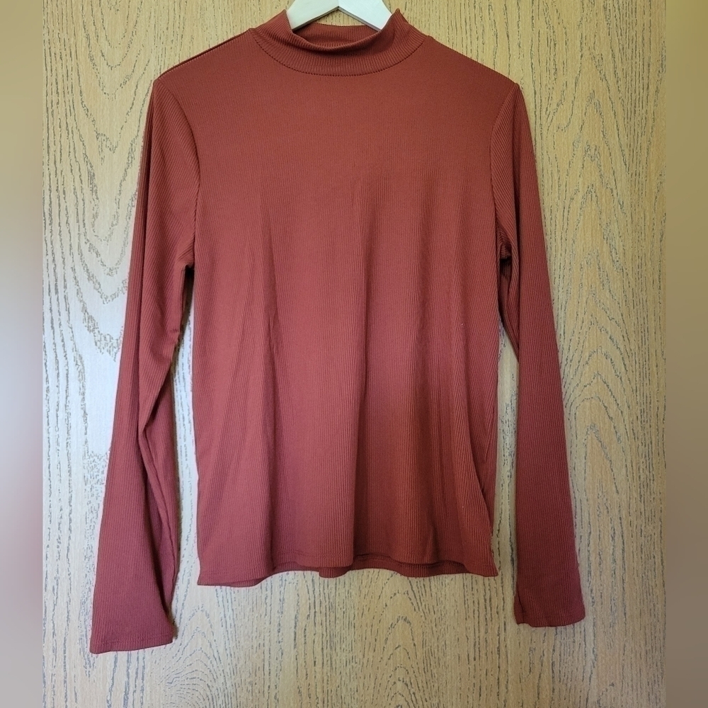 No Boundaries rust orange ribbed long sleeve mock turtleneck XL (15-17)